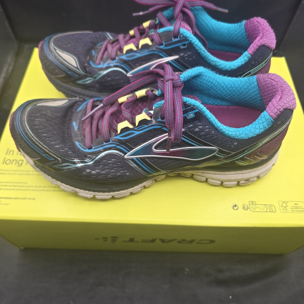 Brooks Women's Athletic Shoes - Black and Purple